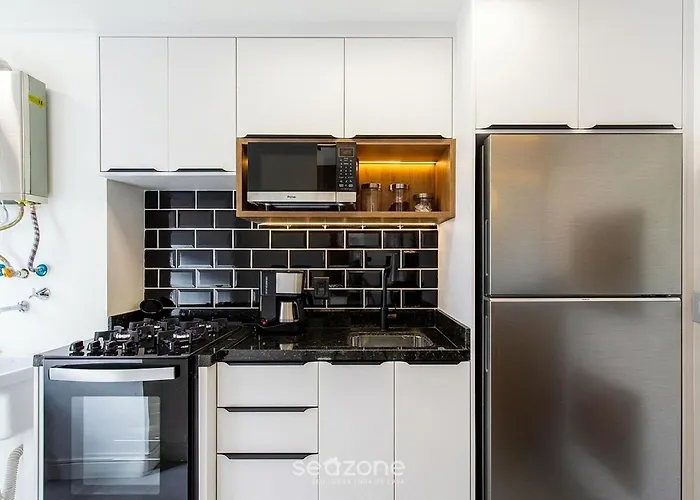 Apto. C/piso Aquecido Em Cond. C/ Piscina Mcp1004 Apartamento *